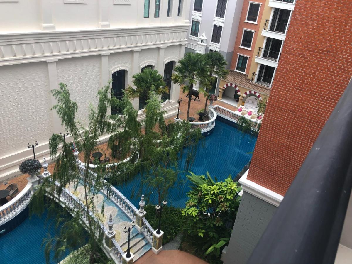 Espana Condo Resort Pattaya Evt Джомтьєн-Біч Екстер'єр фото